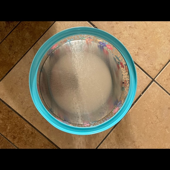 Pioneer Woman recipe box and round container - Picture 9 of 12